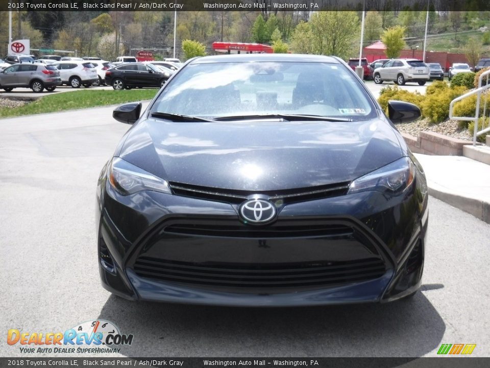 2018 Toyota Corolla LE Black Sand Pearl / Ash/Dark Gray Photo #8