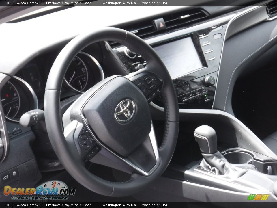 2018 Toyota Camry SE Predawn Gray Mica / Black Photo #17