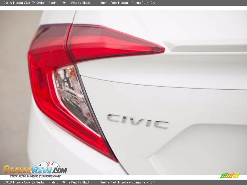 2019 Honda Civic EX Sedan Platinum White Pearl / Black Photo #10