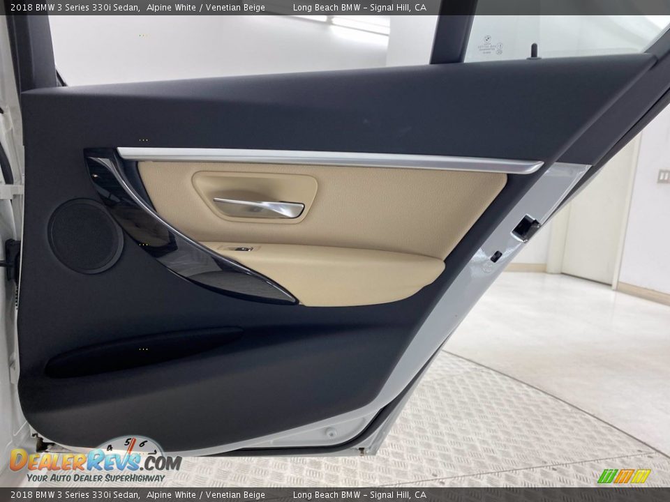 2018 BMW 3 Series 330i Sedan Alpine White / Venetian Beige Photo #34
