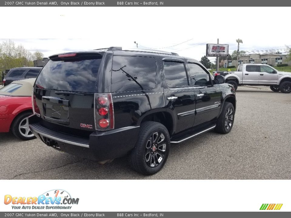 2007 GMC Yukon Denali AWD Onyx Black / Ebony Black Photo #5