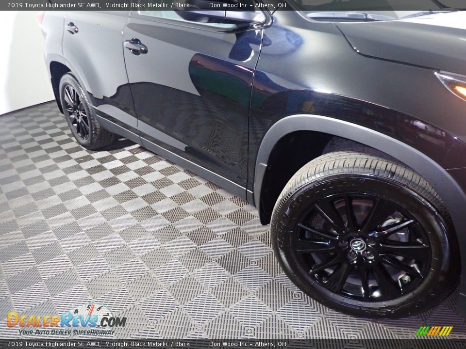 2019 Toyota Highlander SE AWD Midnight Black Metallic / Black Photo #8