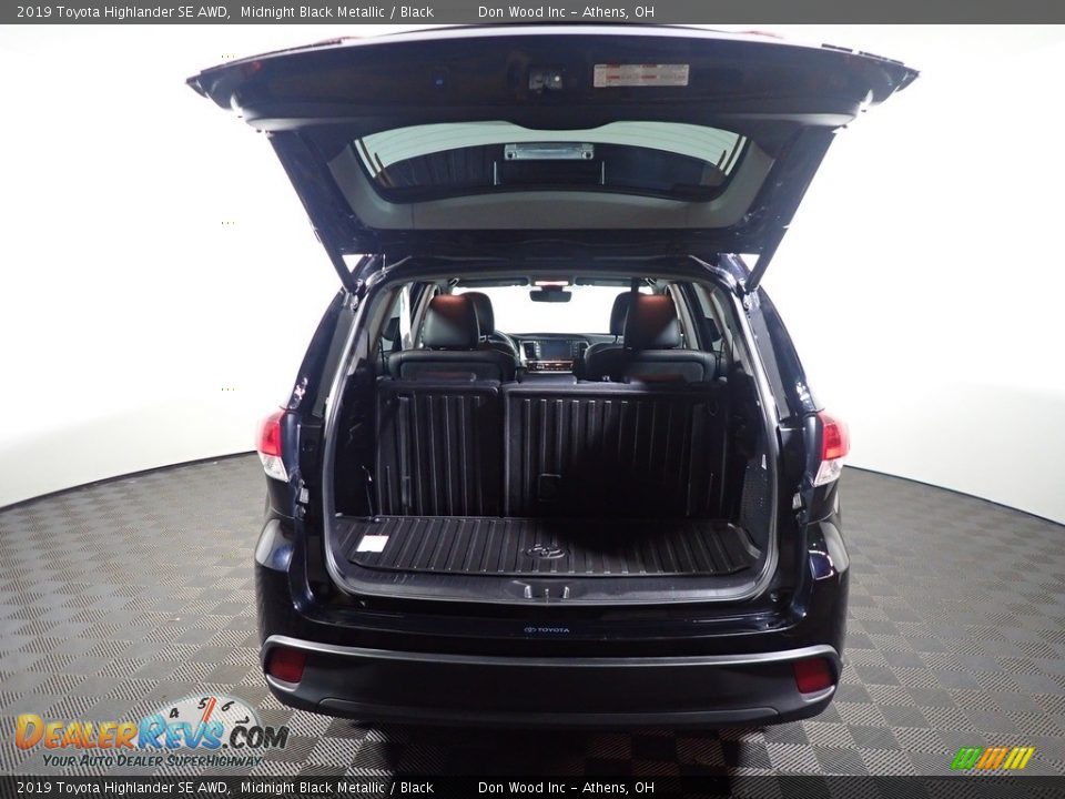 2019 Toyota Highlander SE AWD Midnight Black Metallic / Black Photo #18