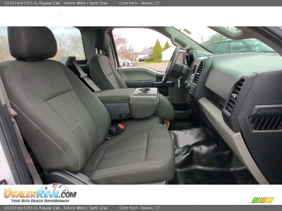 2019 Ford F150 XL Regular Cab Oxford White / Earth Gray Photo #18
