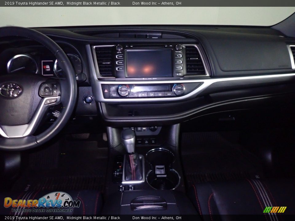2019 Toyota Highlander SE AWD Midnight Black Metallic / Black Photo #30