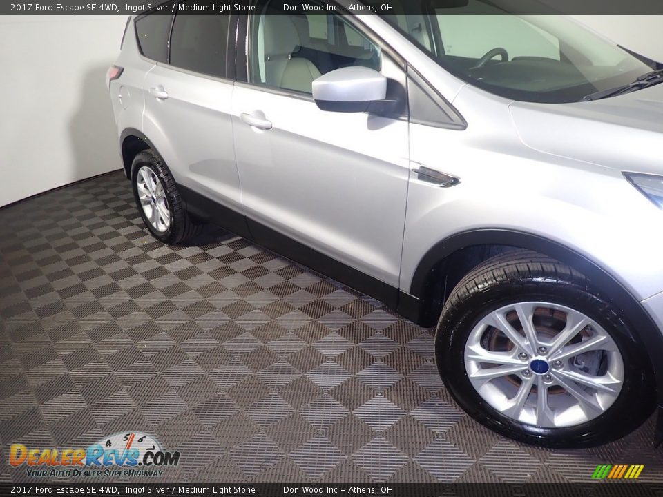 2017 Ford Escape SE 4WD Ingot Silver / Medium Light Stone Photo #4