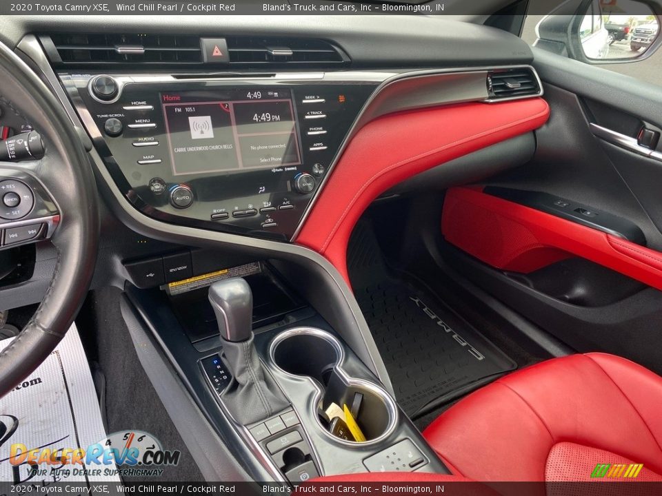 2020 Toyota Camry XSE Wind Chill Pearl / Cockpit Red Photo #27