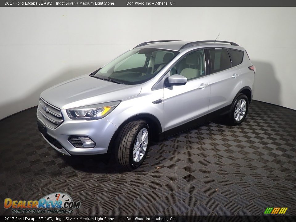 2017 Ford Escape SE 4WD Ingot Silver / Medium Light Stone Photo #9