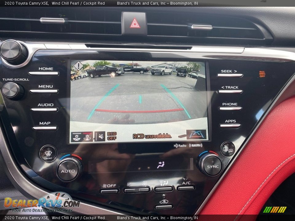 2020 Toyota Camry XSE Wind Chill Pearl / Cockpit Red Photo #29