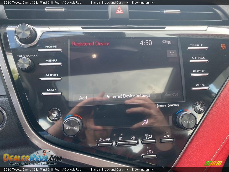 2020 Toyota Camry XSE Wind Chill Pearl / Cockpit Red Photo #31