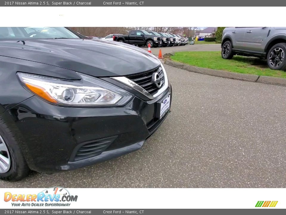 2017 Nissan Altima 2.5 S Super Black / Charcoal Photo #26