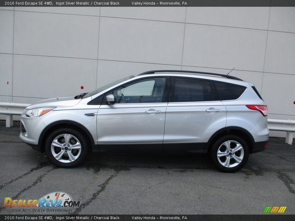 2016 Ford Escape SE 4WD Ingot Silver Metallic / Charcoal Black Photo #2