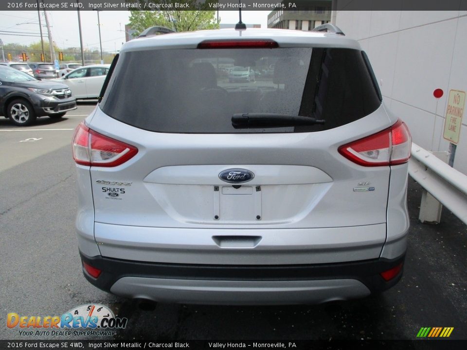 2016 Ford Escape SE 4WD Ingot Silver Metallic / Charcoal Black Photo #4