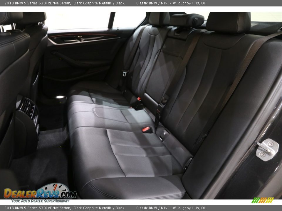 2018 BMW 5 Series 530i xDrive Sedan Dark Graphite Metallic / Black Photo #19