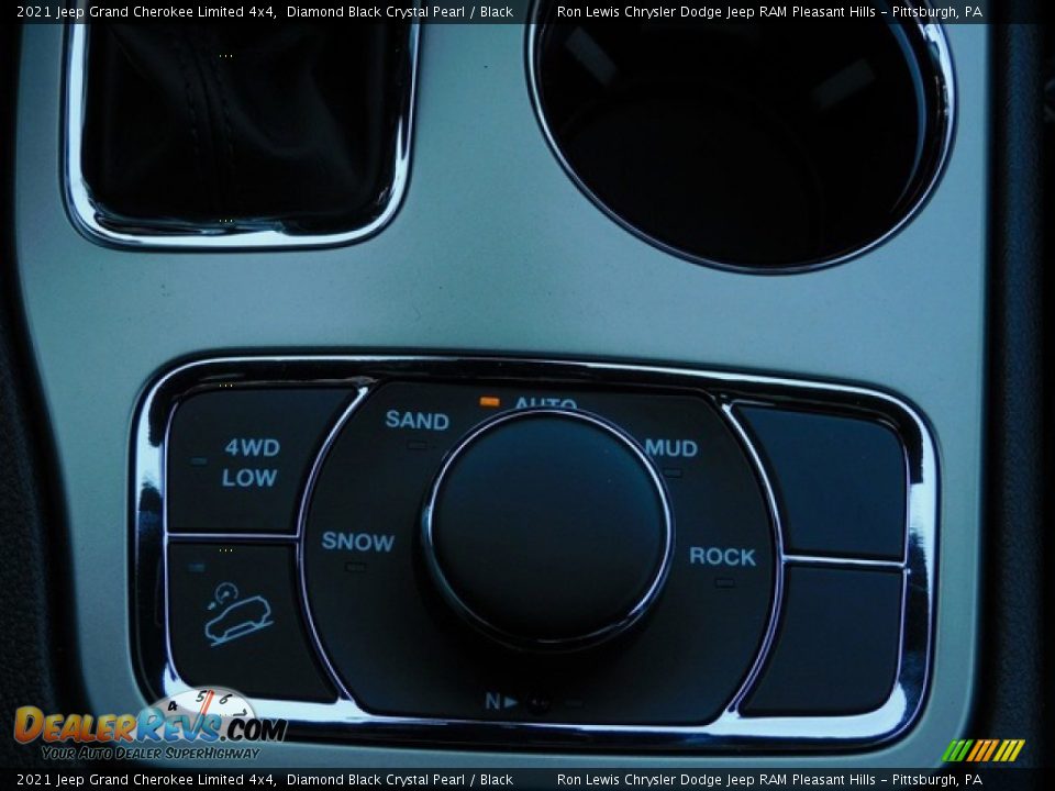 2021 Jeep Grand Cherokee Limited 4x4 Diamond Black Crystal Pearl / Black Photo #19