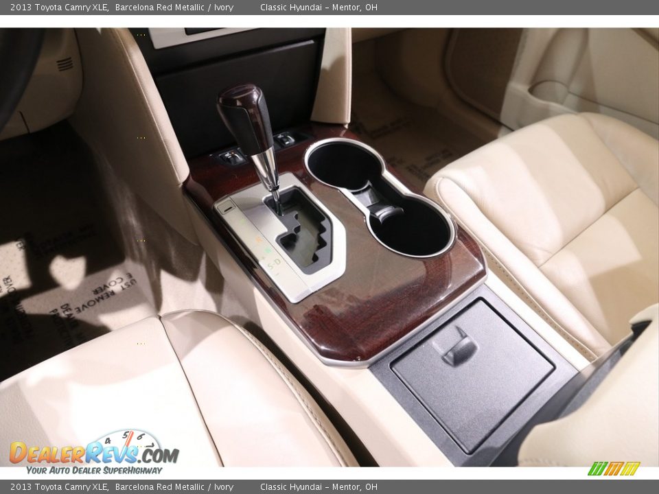 2013 Toyota Camry XLE Barcelona Red Metallic / Ivory Photo #11