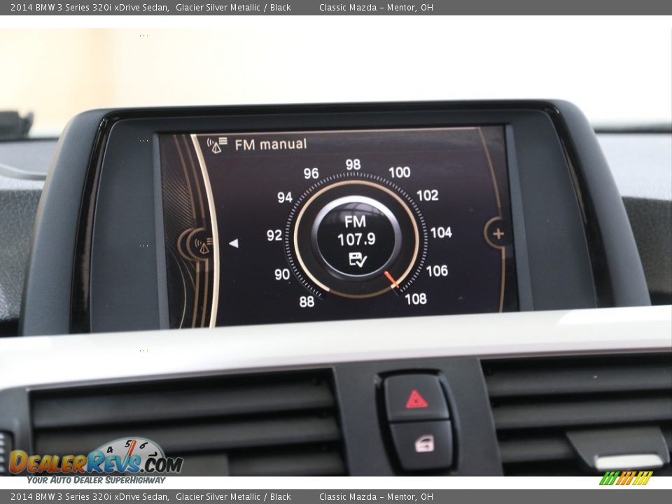 2014 BMW 3 Series 320i xDrive Sedan Glacier Silver Metallic / Black Photo #10