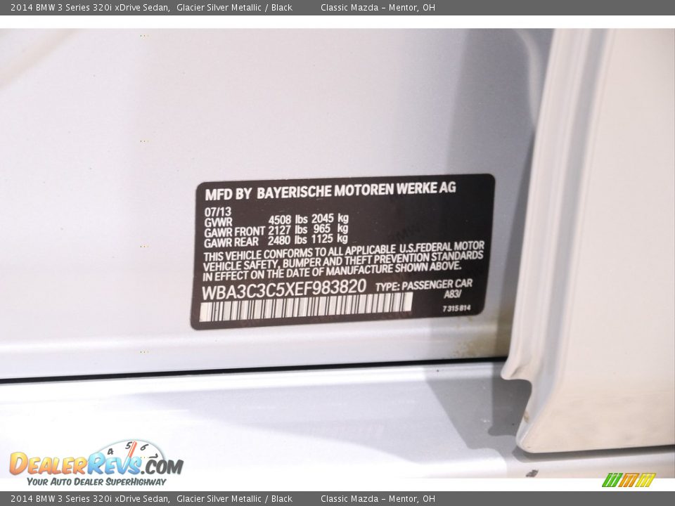 2014 BMW 3 Series 320i xDrive Sedan Glacier Silver Metallic / Black Photo #18