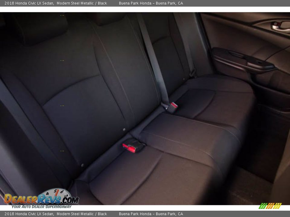 2018 Honda Civic LX Sedan Modern Steel Metallic / Black Photo #23