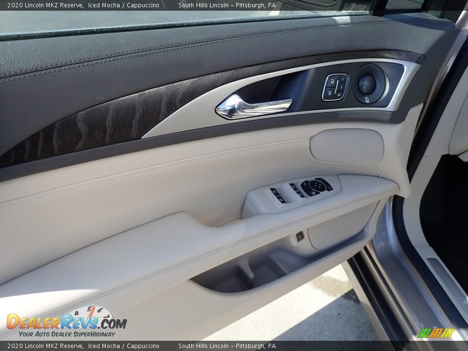 Door Panel of 2020 Lincoln MKZ Reserve Photo #18