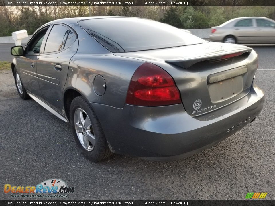 2005 Pontiac Grand Prix Sedan Graystone Metallic / Parchment/Dark Pewter Photo #5