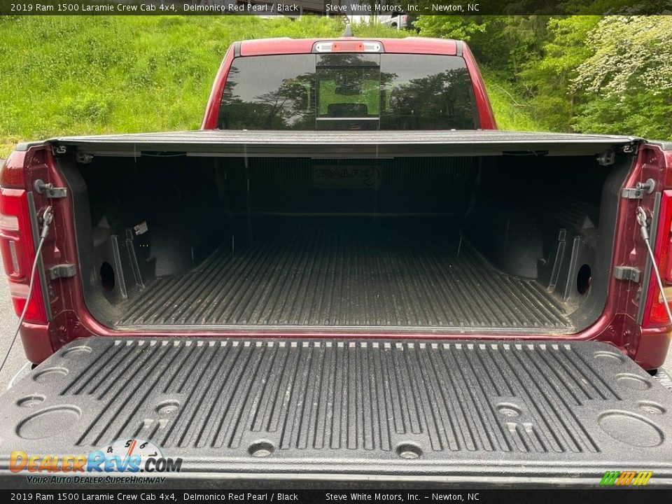 2019 Ram 1500 Laramie Crew Cab 4x4 Delmonico Red Pearl / Black Photo #9