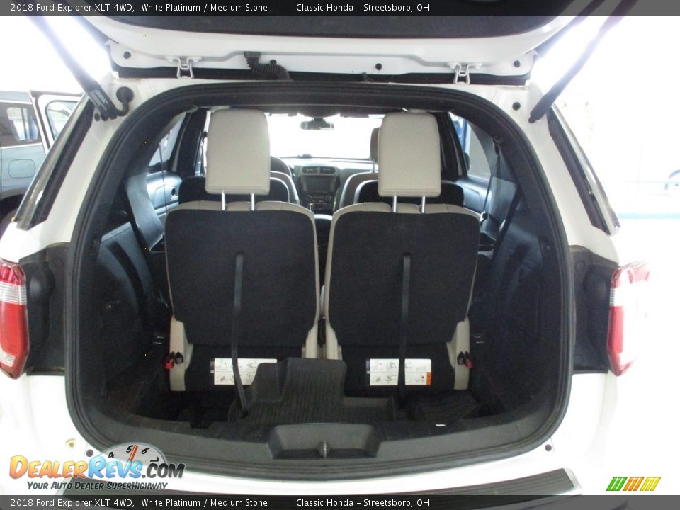 2018 Ford Explorer XLT 4WD White Platinum / Medium Stone Photo #22