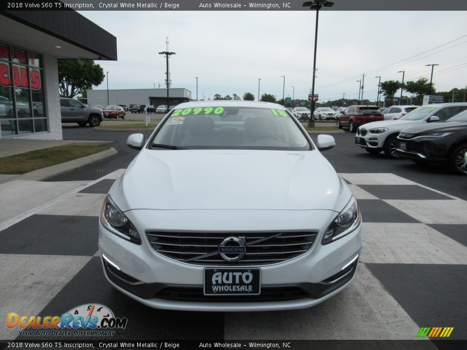 2018 Volvo S60 T5 Inscription Crystal White Metallic / Beige Photo #2