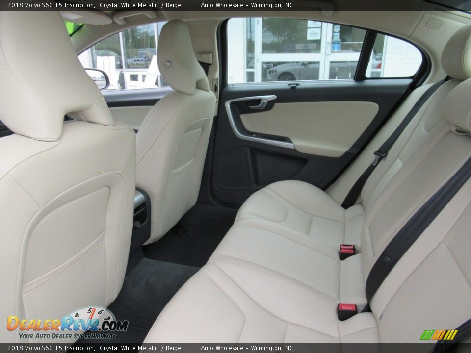 2018 Volvo S60 T5 Inscription Crystal White Metallic / Beige Photo #11