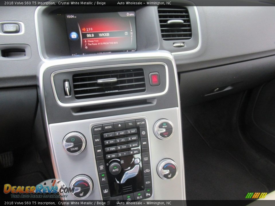 2018 Volvo S60 T5 Inscription Crystal White Metallic / Beige Photo #18