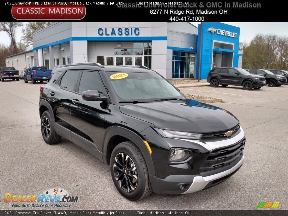 2021 Chevrolet TrailBlazer LT AWD Mosaic Black Metallic / Jet Black Photo #1