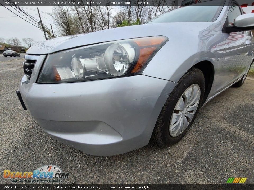 2009 Honda Accord LX Sedan Alabaster Silver Metallic / Gray Photo #21