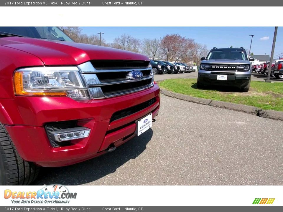 2017 Ford Expedition XLT 4x4 Ruby Red / Dune Photo #27