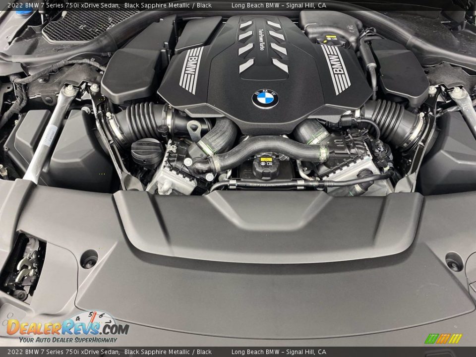 2022 BMW 7 Series 750i xDrive Sedan 4.4 Liter M TwinPower Turbocharged DOHC 32-Valve VVT V8 Engine Photo #9