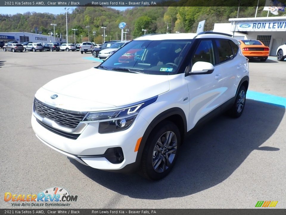 2021 Kia Seltos S AWD Clear White / Black Photo #5