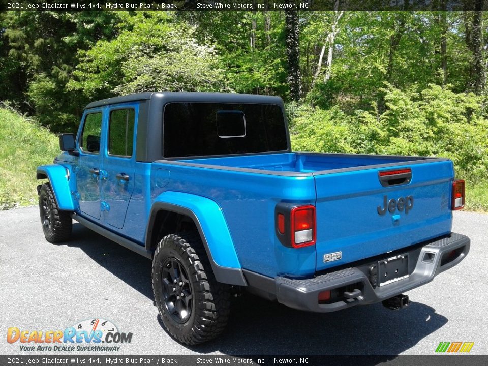 2021 Jeep Gladiator Willys 4x4 Hydro Blue Pearl / Black Photo #10