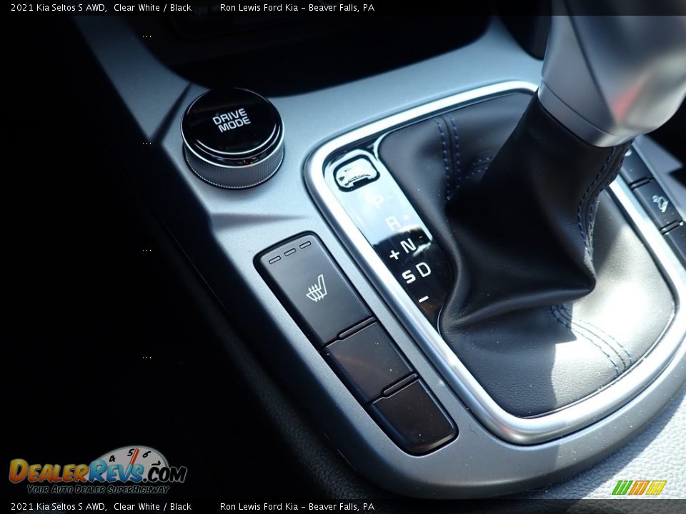 2021 Kia Seltos S AWD Clear White / Black Photo #18