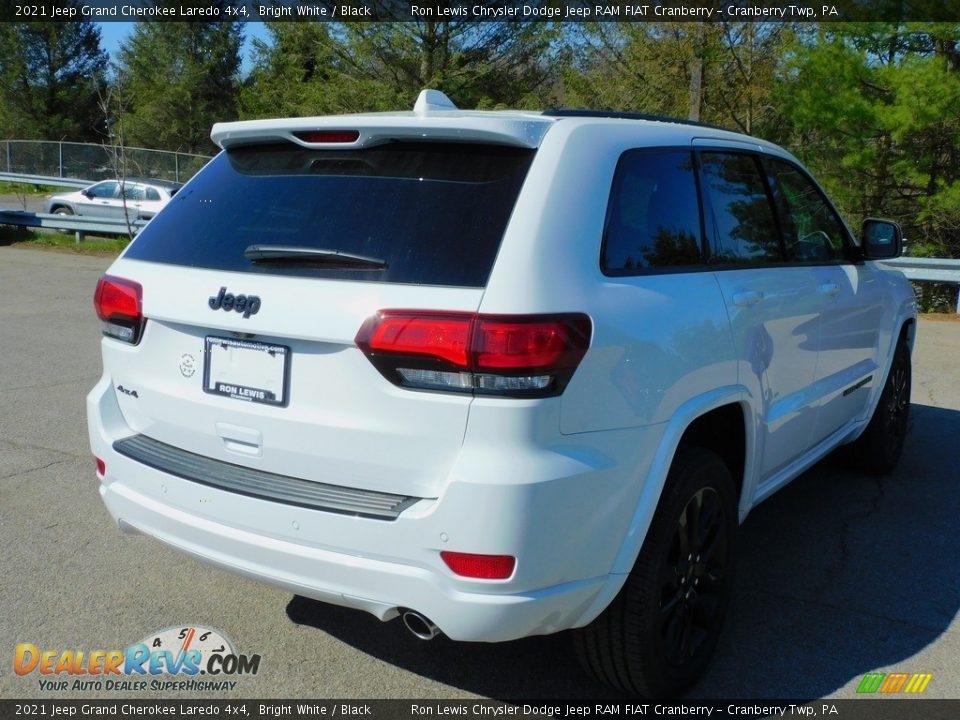 2021 Jeep Grand Cherokee Laredo 4x4 Bright White / Black Photo #5