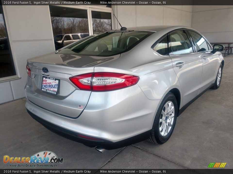 2016 Ford Fusion S Ingot Silver Metallic / Medium Earth Gray Photo #4