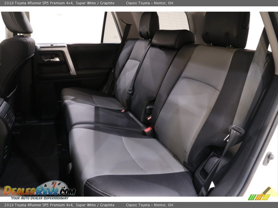 2019 Toyota 4Runner SR5 Premium 4x4 Super White / Graphite Photo #15