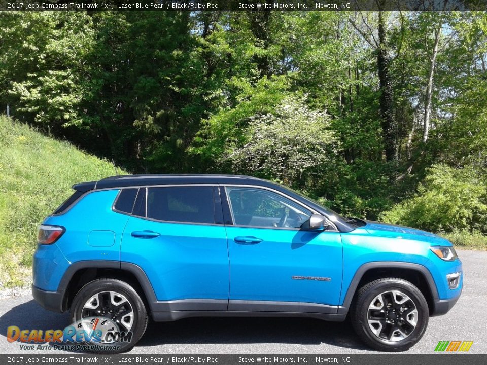 2017 Jeep Compass Trailhawk 4x4 Laser Blue Pearl / Black/Ruby Red Photo #5