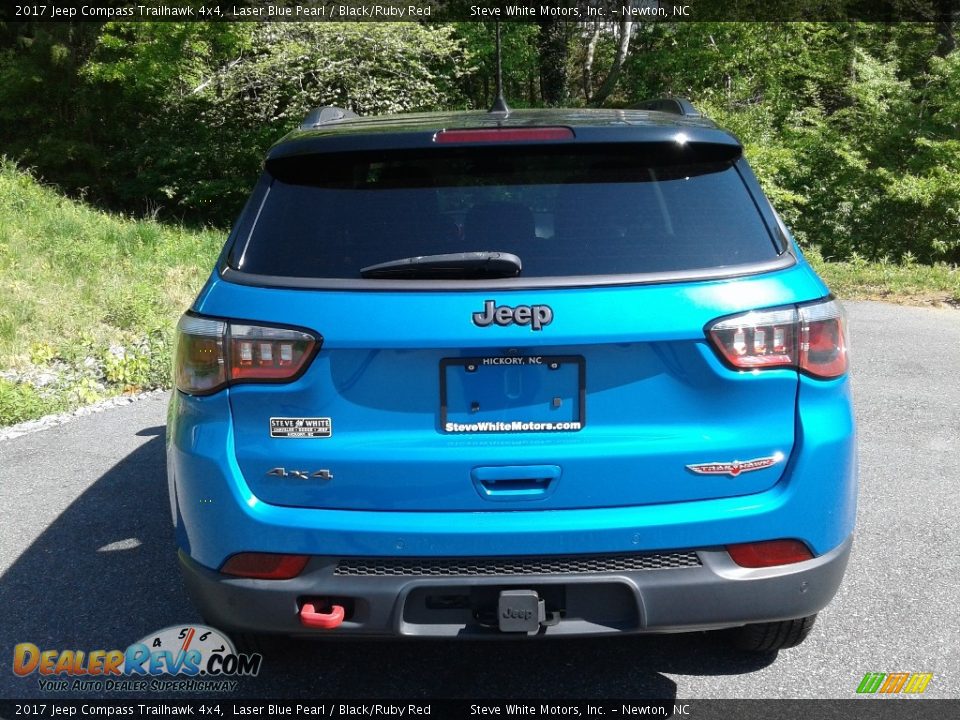 2017 Jeep Compass Trailhawk 4x4 Laser Blue Pearl / Black/Ruby Red Photo #7