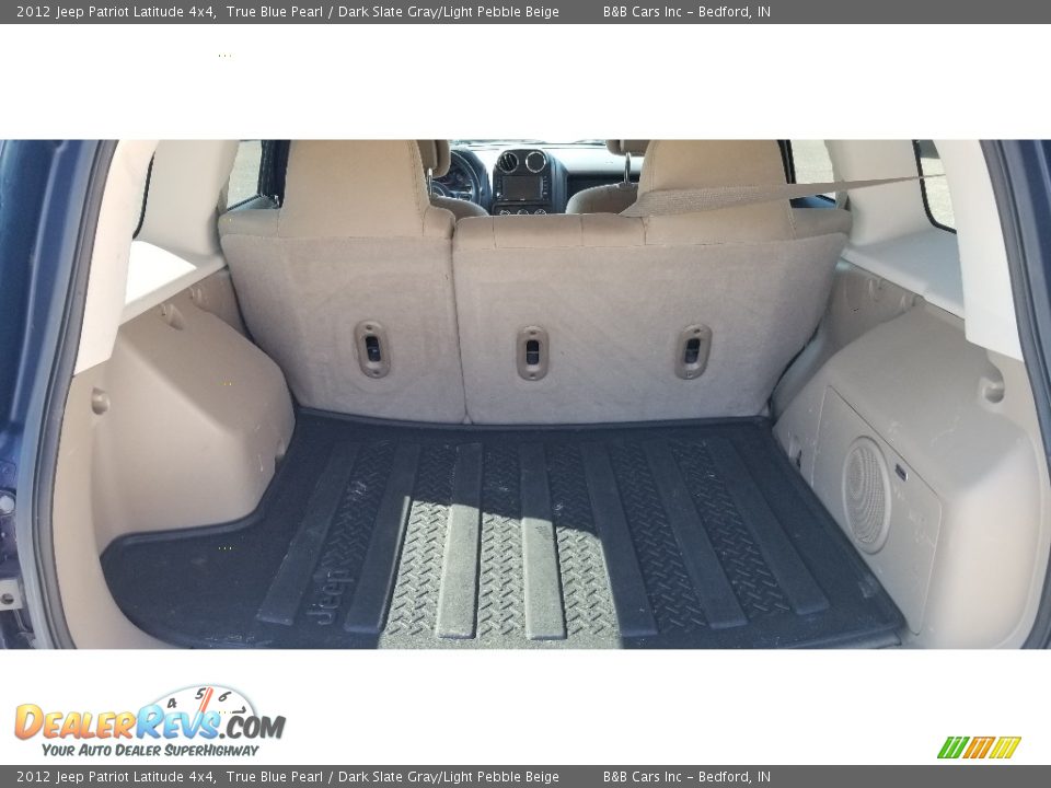 2012 Jeep Patriot Latitude 4x4 True Blue Pearl / Dark Slate Gray/Light Pebble Beige Photo #24