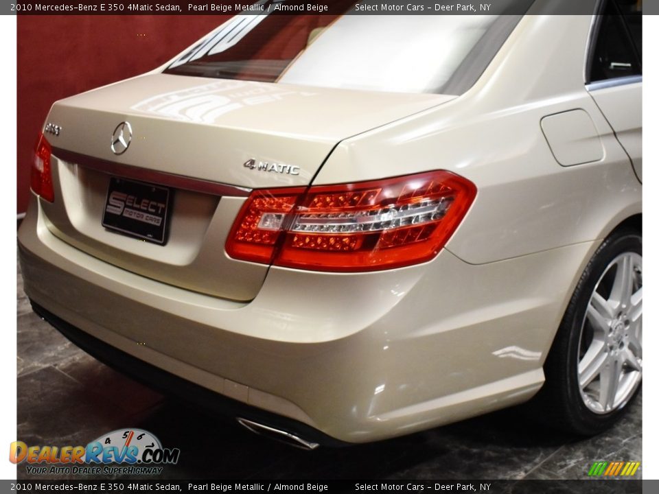 2010 Mercedes-Benz E 350 4Matic Sedan Pearl Beige Metallic / Almond Beige Photo #5