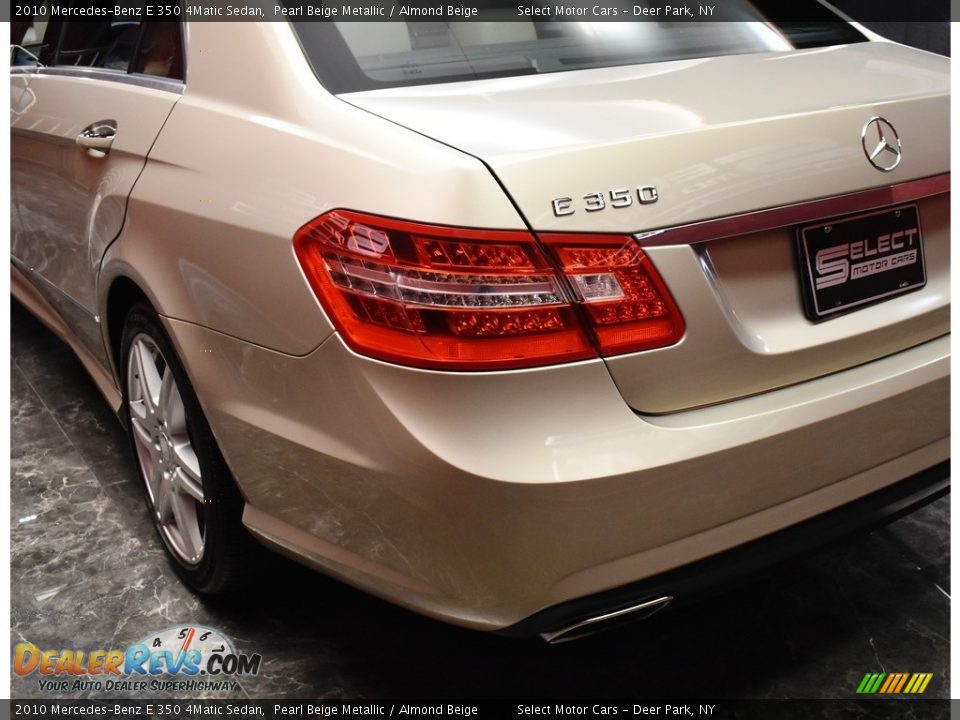 2010 Mercedes-Benz E 350 4Matic Sedan Pearl Beige Metallic / Almond Beige Photo #6