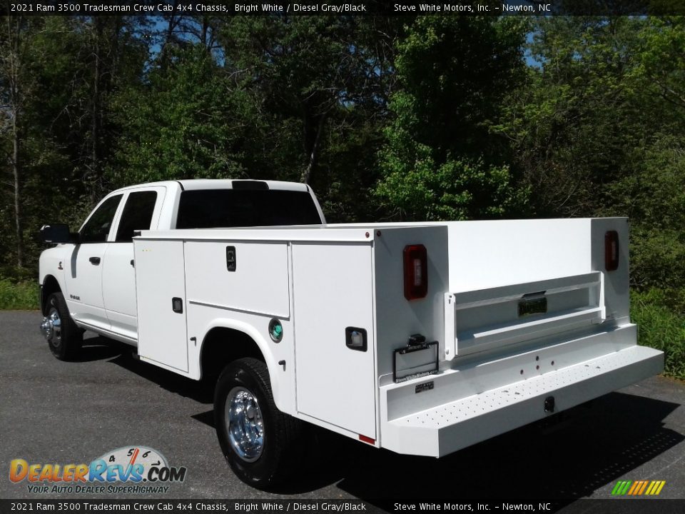 2021 Ram 3500 Tradesman Crew Cab 4x4 Chassis Bright White / Diesel Gray/Black Photo #13