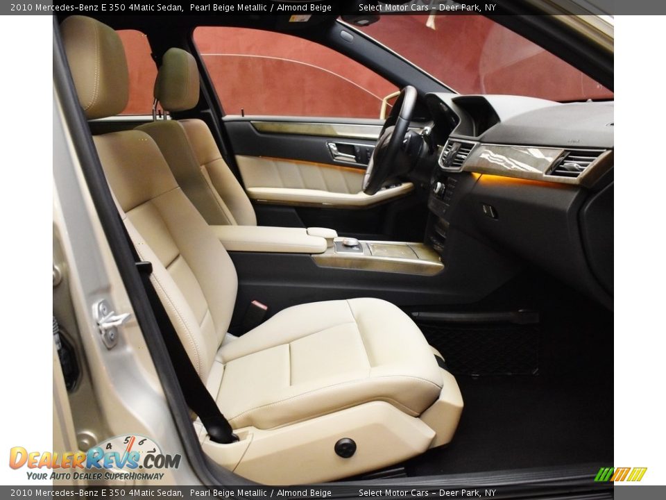 2010 Mercedes-Benz E 350 4Matic Sedan Pearl Beige Metallic / Almond Beige Photo #16