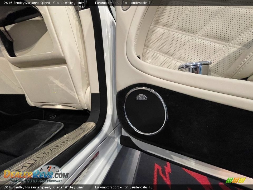 2016 Bentley Mulsanne Speed Glacier White / Linen Photo #8