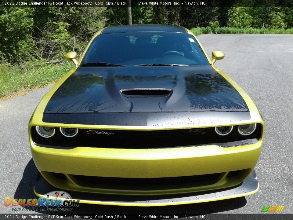 2021 Dodge Challenger R/T Scat Pack Widebody Gold Rush / Black Photo #3