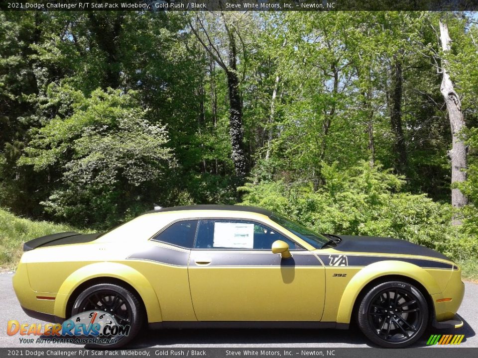Gold Rush 2021 Dodge Challenger R/T Scat Pack Widebody Photo #5